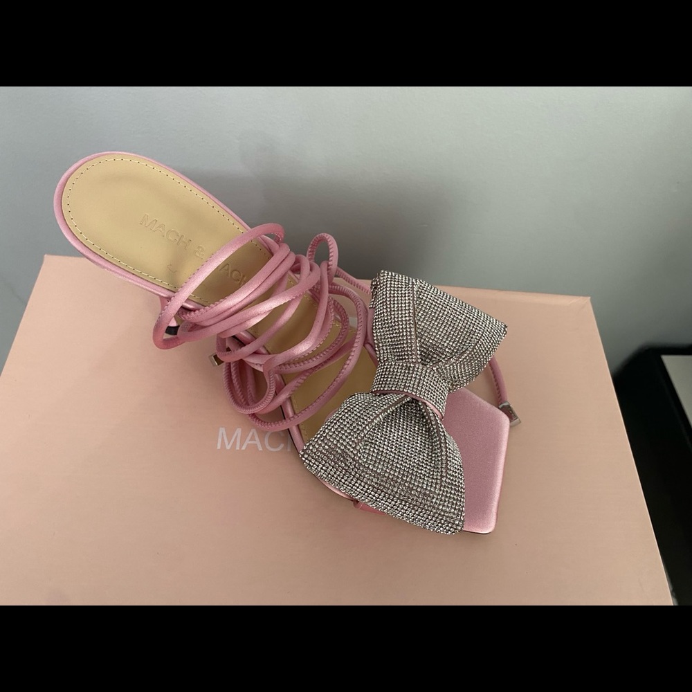 Sandals - Picture 4 of 6